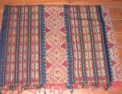 COPRILETTO IKAT DISEGNO TRADIZIONALE CM 200X300