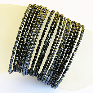 BRACCIALETTI RIGIDI CON PERLINE 18 FILI - Image 4