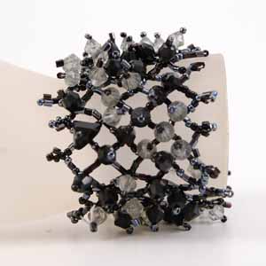 BRACCIALETTI A RETE CON PERLINE - Image 12