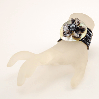 BRACCIALI ELASTICI CON FIORE MADREPERLA - Image 29