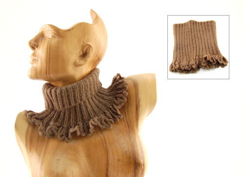 SCALDACOLLO IN LANA CON RISVOLTO - Image 12