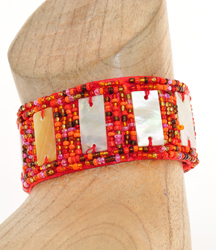 BRACCIALI MADREPERLA CHIUSURA STRAP