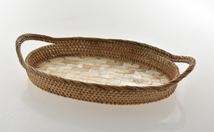 VASSOIO IN RATTAN CON MANICI E FONDO IN MADREPERLA MOSAICO CM 28X17 - Image 2