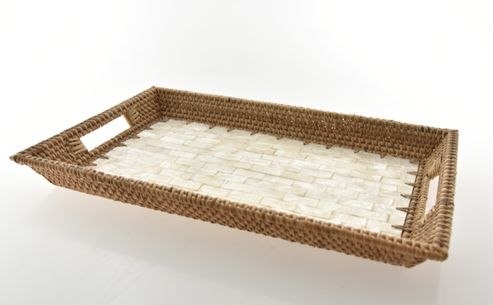 VASSOIO IN RATTAN CON MANICI E FONDO IN MADREPERLA MOSAICO CM 28X17 - Image 4