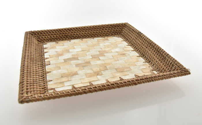 VASSOIO IN RATTAN CON MANICI E FONDO IN MADREPERLA MOSAICO CM 28X17 - Image 5