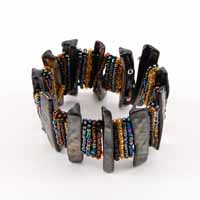 BRACCIALI RIGIDI APERTI MADREPERLA E PERLINE