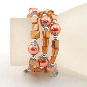 BRACCIALI IN METALLO E MADREPERLA COLORATE - Image 2