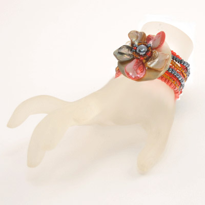 BRACCIALI ELASTICI CON FIORE MADREPERLA - Image 10