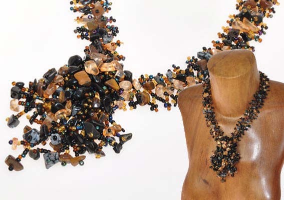 COLLANE NET STONES FLOWER - Image 3