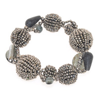 BRACCIALI CON PALLINE DI PERLINE E VETRO