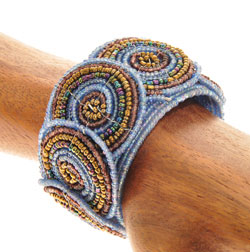 BRACCIALI RIGIDI 18 FILI ETHNIC SPIRAL