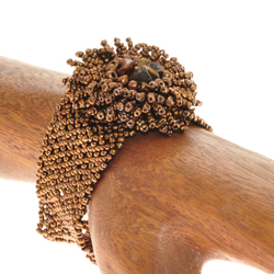 BRACCIALETTI PERLINE CON ROSONE