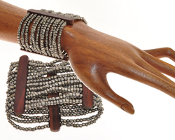 BRACCIALE ONDA 15 FILI CON LEGNO