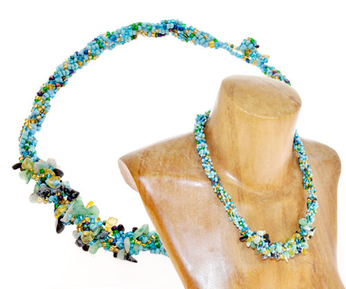 COLLANE CON PERLINE INTRECCIATE E PIETRE - Image 17