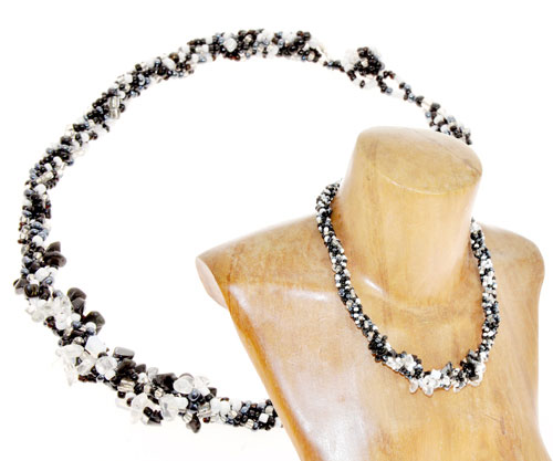 COLLANE CON PERLINE INTRECCIATE E PIETRE - Image 22