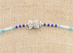 BRACCIALI 1 FILO MIUKI CON PENDENTE GUFO