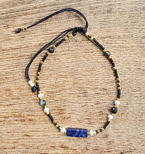 BRACCIALI LINEA SAMARKANDA CON PERLE DI RUDRASKA, PERLE DI FIUME, PIETRE DURE, PERLINE GIAPPONESI E PERLINE IN OTTONE GOLD PLATED MM 6 - Image 4