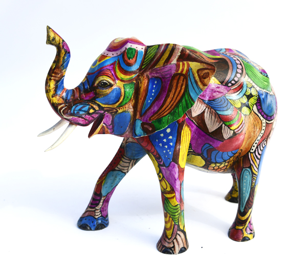 ELEFANTE IN LEGNO SUAR (TREMBESI) DIPINTO CON COLORI PSICHEDELICI CM 20X30X16 - Image 6