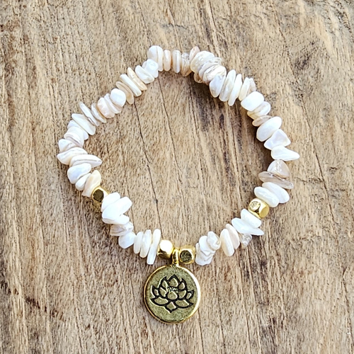 BRACCIALE ELASTICO CON PIETRA E CHARM FIORE DI LOTO GOLD PLATED - Image 6