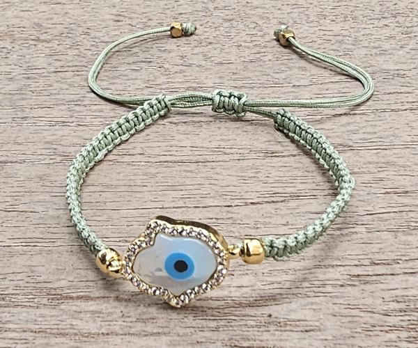 BRACCIALE FULL MACRAME' CON MEDAGLIA IN METALLO GOLD PLATED CON ZIRCONI E E CUORE PULSANTE CON DEVIL EYE - Image 3
