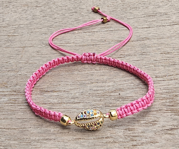 BRACCIALE FULL MACRAME' CON MEDAGLIA IN METALLO GOLD PLATED CON ZIRCONI CONCHIGLIA CAORI - Image 2