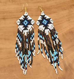 ORECCHINI MICROPERLINE CON FRANGE LUNGHE NATIVE BOHEMIAN MGB 15/O