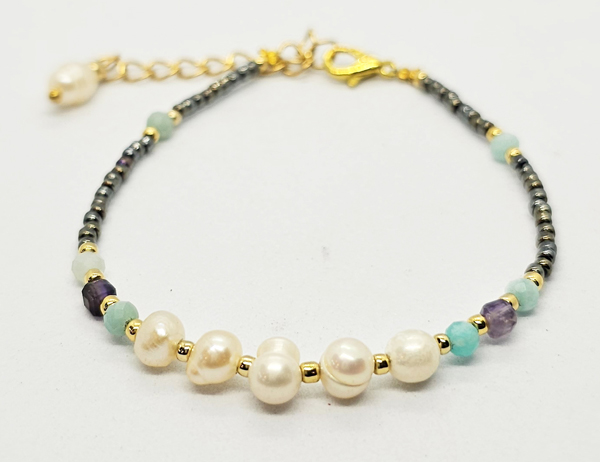 BRACCIALI LINEA SAMARKANDA CON PERLINE GIAPPONESI GOLD PLATED 12/0, PIETRE DURE AMETISTA E AMAZZONITE, PERLE DI FIUME, CHIUSURA REGOLABILE - Image 2