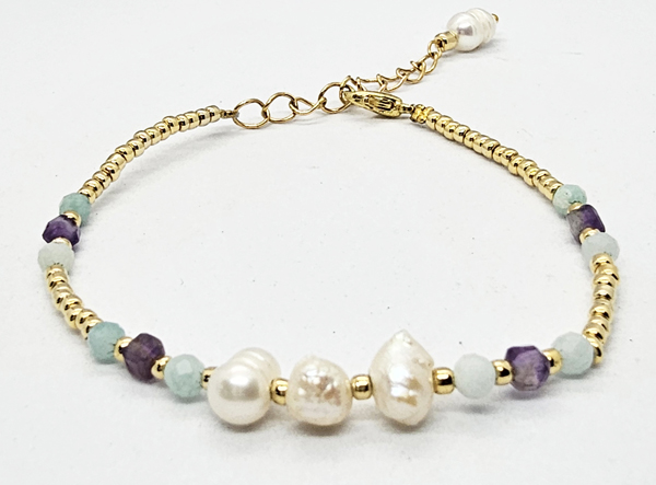 BRACCIALE LINEA SAMARKANDA CON PERLINE GIAPPONESI GOLD PLATED 12/0, PIETRE DURE AMETISTA E AMAZZONITE, PERLE DI FIUME, CHIUSURA REGOLABILE - Image 2