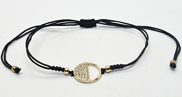 BRACCIALE TEMALI CON CORDINO COLORATO E MEDAGLIA IN METALLO GOLD PLATED CON ZIRCONI A FORMA DI CERCHIO MEZZO PIENO E MEZZO VUOTO - Image 2