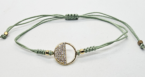 BRACCIALE TEMALI CON CORDINO COLORATO E MEDAGLIA IN METALLO GOLD PLATED CON ZIRCONI A FORMA DI CERCHIO MEZZO PIENO E MEZZO VUOTO - Image 11