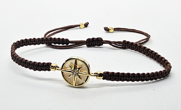 BRACCIALE FULL MACRAME' CON MEDAGLIA ROSA DEI VENTI IN METALLO SMALTATO GOLD PLATED CON ZIRCONI E MADREPERLA - Image 7