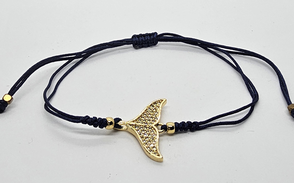 BRACCIALE TEMALI CON CORDINO COLORATO E MEDAGLIA A FORMA DI CODA DI DELFINO IN METALLO GOLD PLATED CON ZIRCONI - Image 8