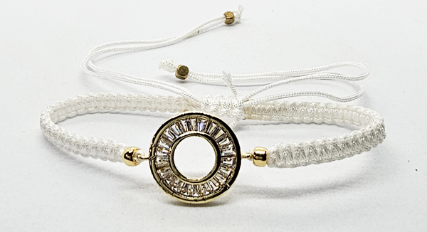 BRACCIALE FULL MACRAME' CON MEDAGLIA A FORMA DI DONUT IN METALLO GOLD PLATED CON ZIRCONI - Image 3