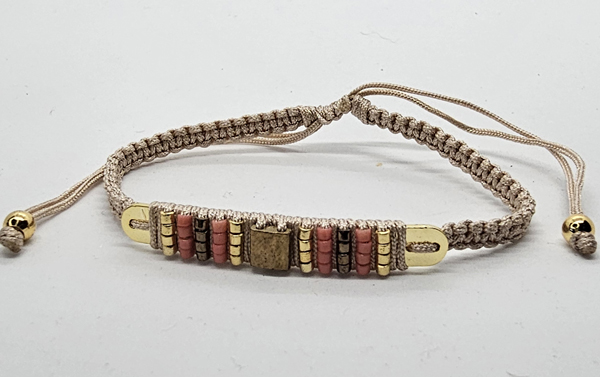 BRACCIALI TEMALI BEIGE CON PERLINE MIUKI SU PLAT IN METALLO GOLD PLATED - Image 3