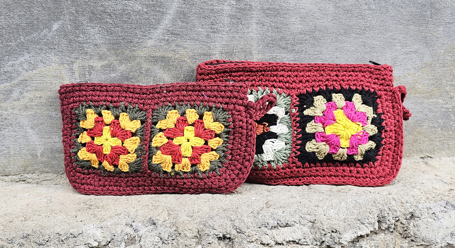 POCHETTE IN COTONE REALIZZATE A UNCINETTO CON FODERA CM 24X16 - Image 16