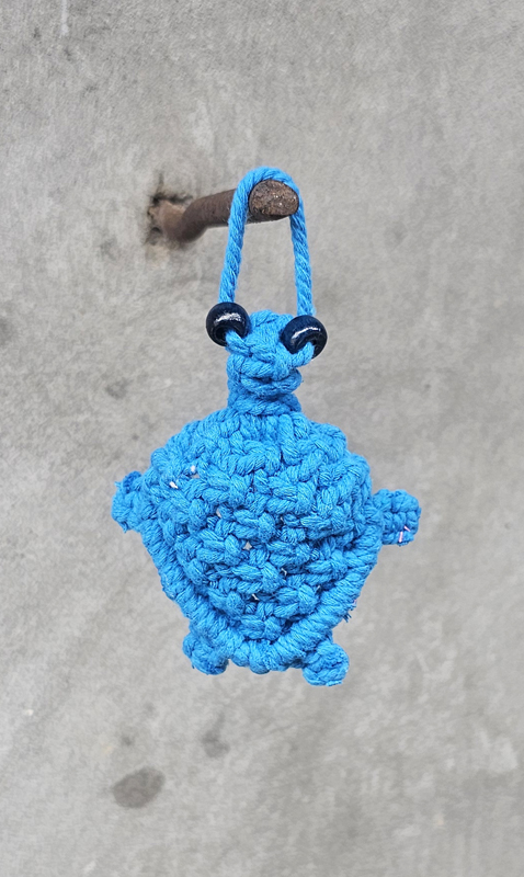 PORTACHIAVI MACRAMÈ TARTARUGA CM 8 - Image 3