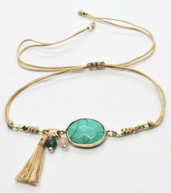 BRACCIALE/CAVIGLIERA  STRING CON MEDAGLIONE IN QUARZO BIANCO SU OTTONE, CON TEZEL COMB PIETRE DURE E PERLINE GOLD PLATED